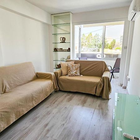 Cheer Up City Apartment, Near To The Finikoudes Beach Larnaca Extérieur photo
